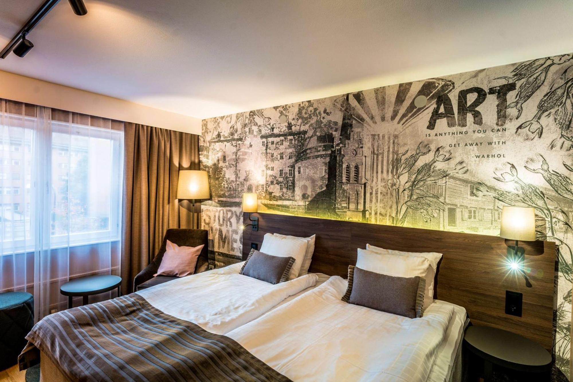 Scandic Grand Hotel Örebro Buitenkant foto