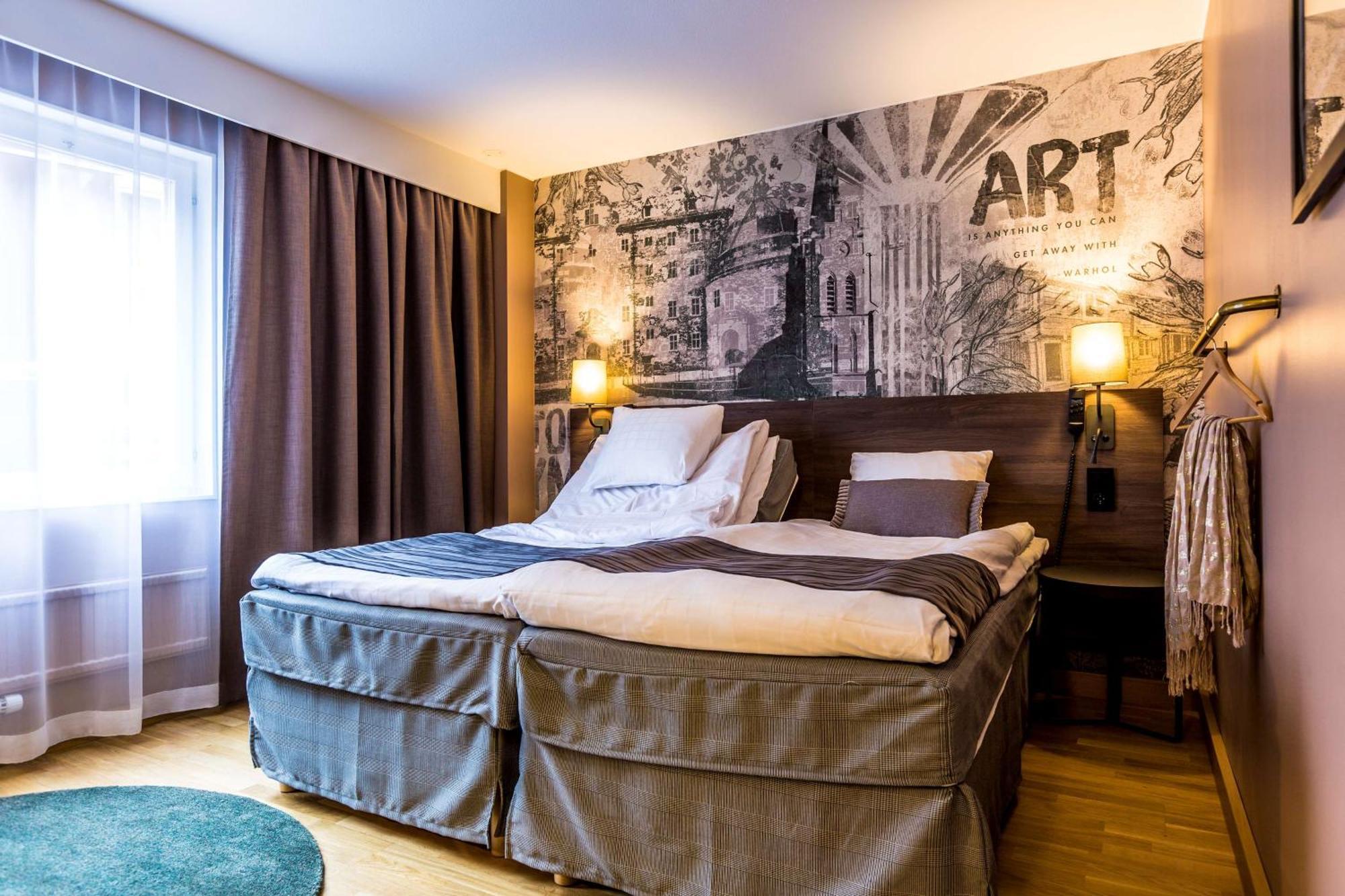 Scandic Grand Hotel Örebro Buitenkant foto