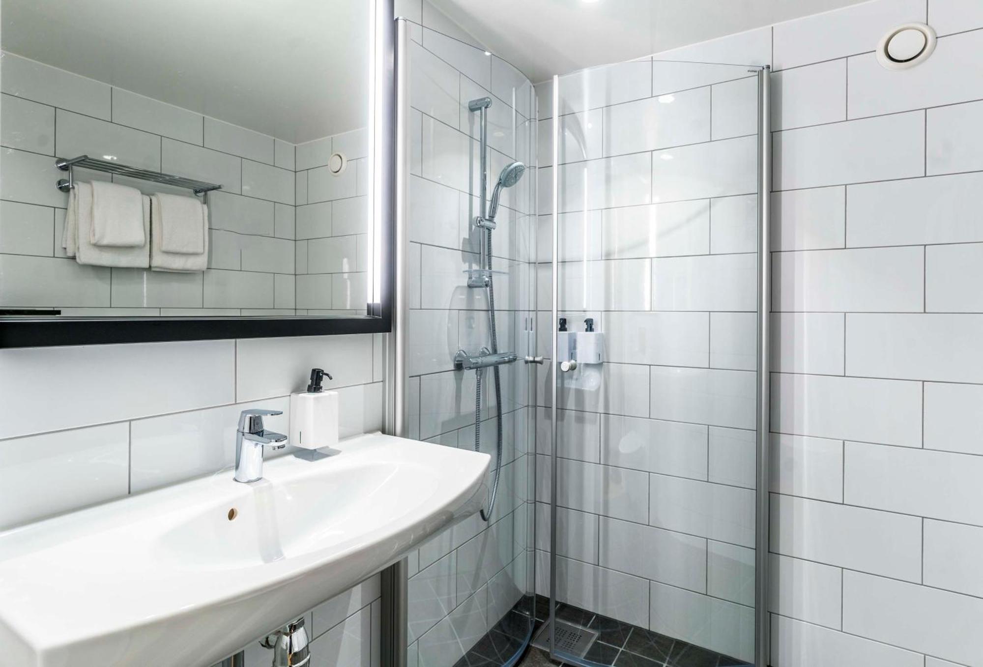 Scandic Grand Hotel Örebro Buitenkant foto